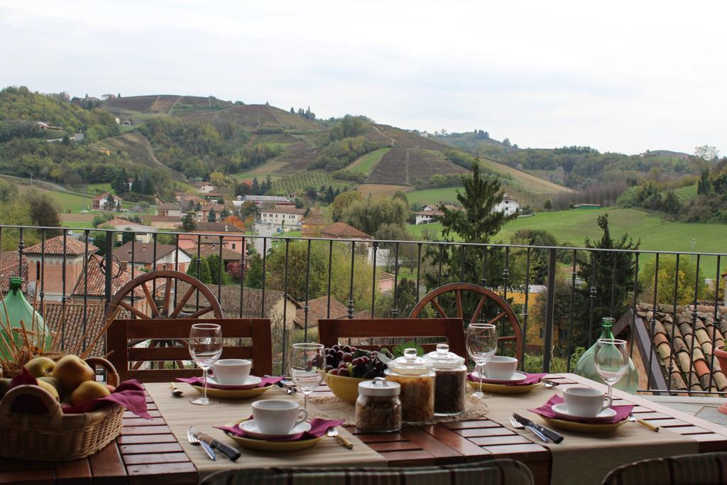 Holiday Home Ca' Del Cinema Mombercelli Exterior photo