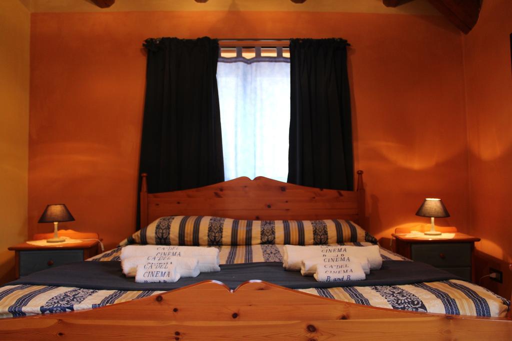 Holiday Home Ca' Del Cinema Mombercelli Room photo